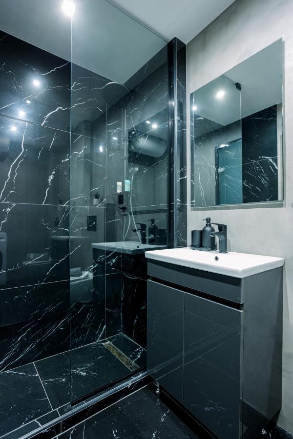Luxury Downtown Apartment Α1 Tesalonika Bagian luar foto